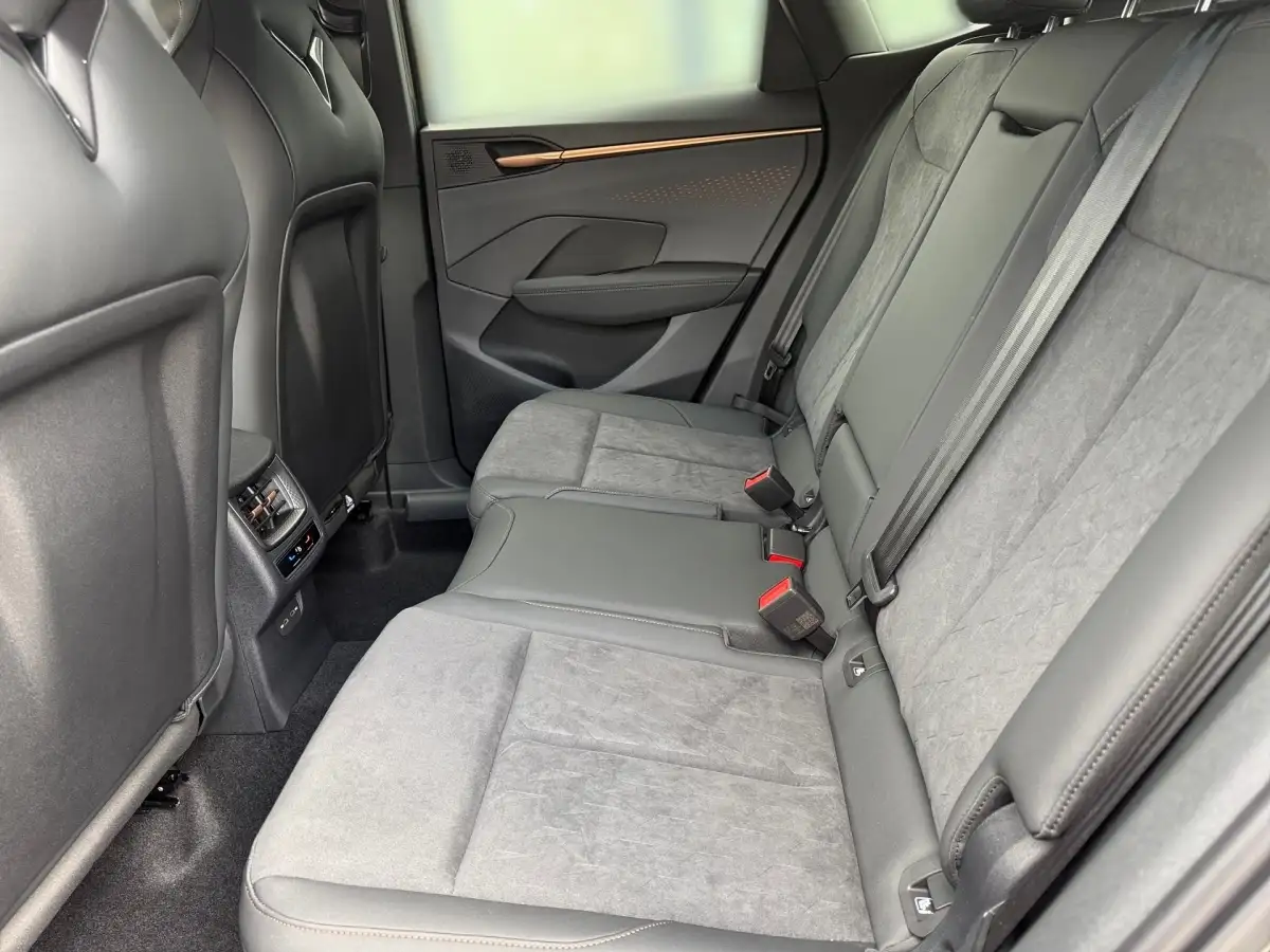 Cupra Terramar, SUV/Geländewagen/Pickup, Benzin, Automatik, Grau