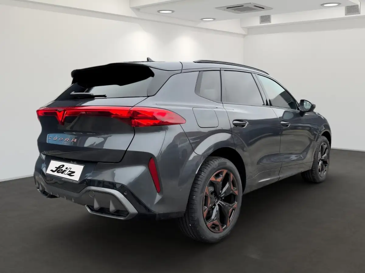 Cupra Terramar, SUV/Geländewagen/Pickup, Hybrid (Benzin/Elektro), Automatik, Grau
