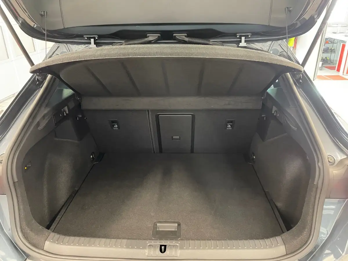 Cupra Formentor, SUV/Geländewagen/Pickup, Diesel, Automatik, Grau