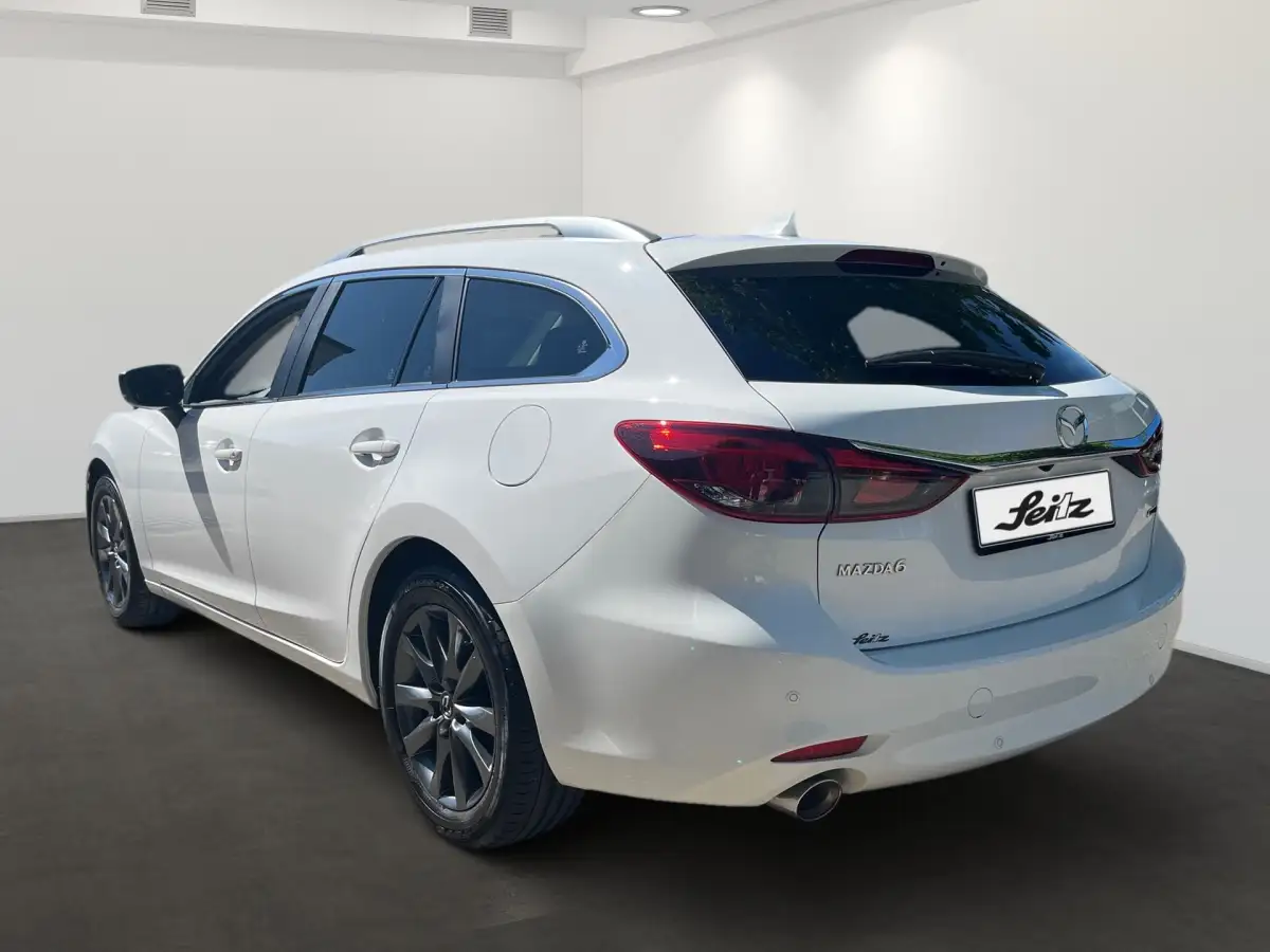 Mazda 6, Kombi, Benzin, Schaltgetriebe, Weiß