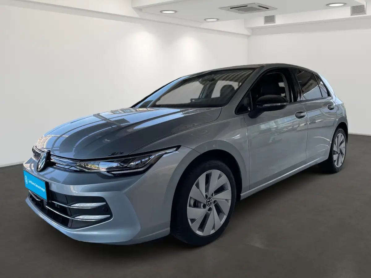 Volkswagen Golf, Limousine, Benzin, Automatik, Silber
