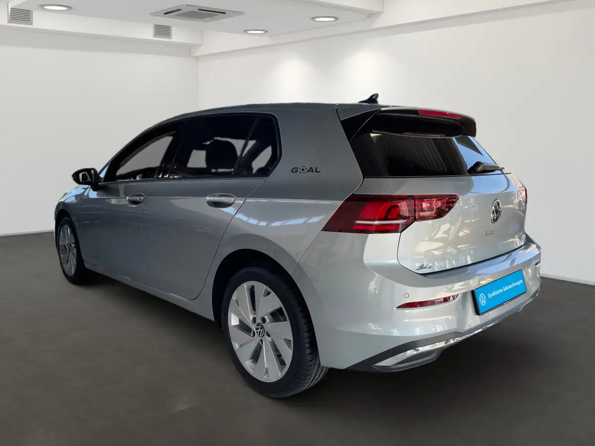 Volkswagen Golf, Limousine, Benzin, Automatik, Silber