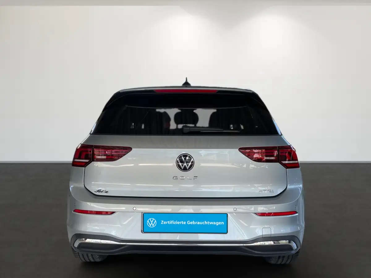 Volkswagen Golf, Limousine, Benzin, Automatik, Silber