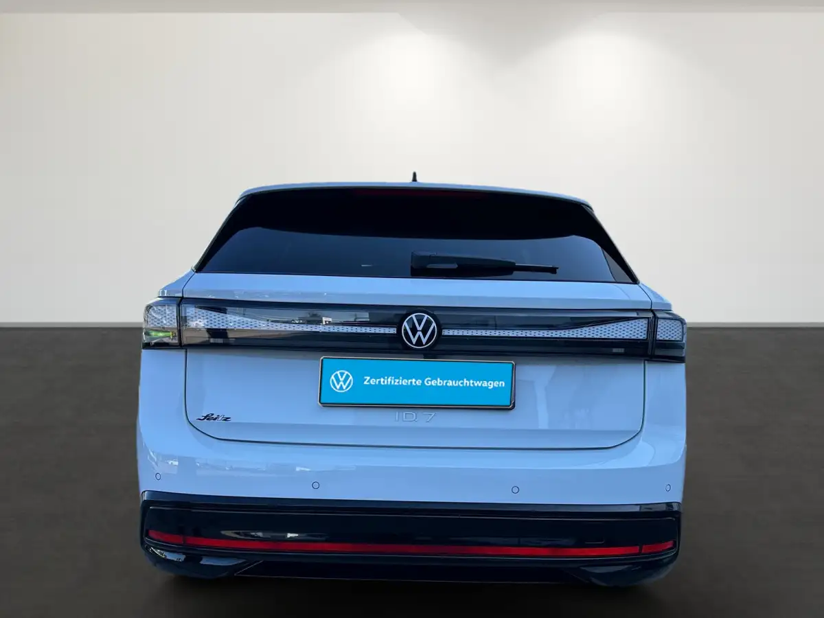 Volkswagen ID.7, Kombi, Elektro, Automatik, Weiß