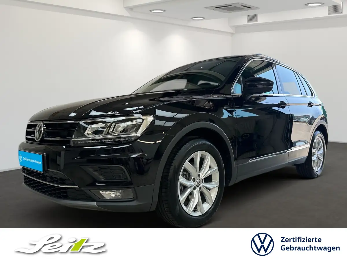 Volkswagen Tiguan, SUV/Geländewagen/Pickup, Benzin, Automatik, Schwarz