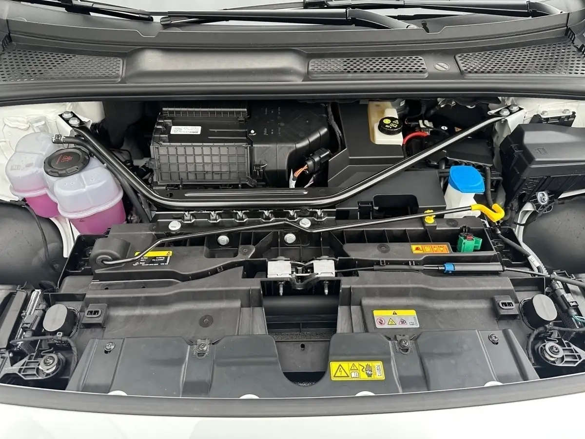 Volkswagen ID.7, Kombi, Elektro, Automatik, Weiß