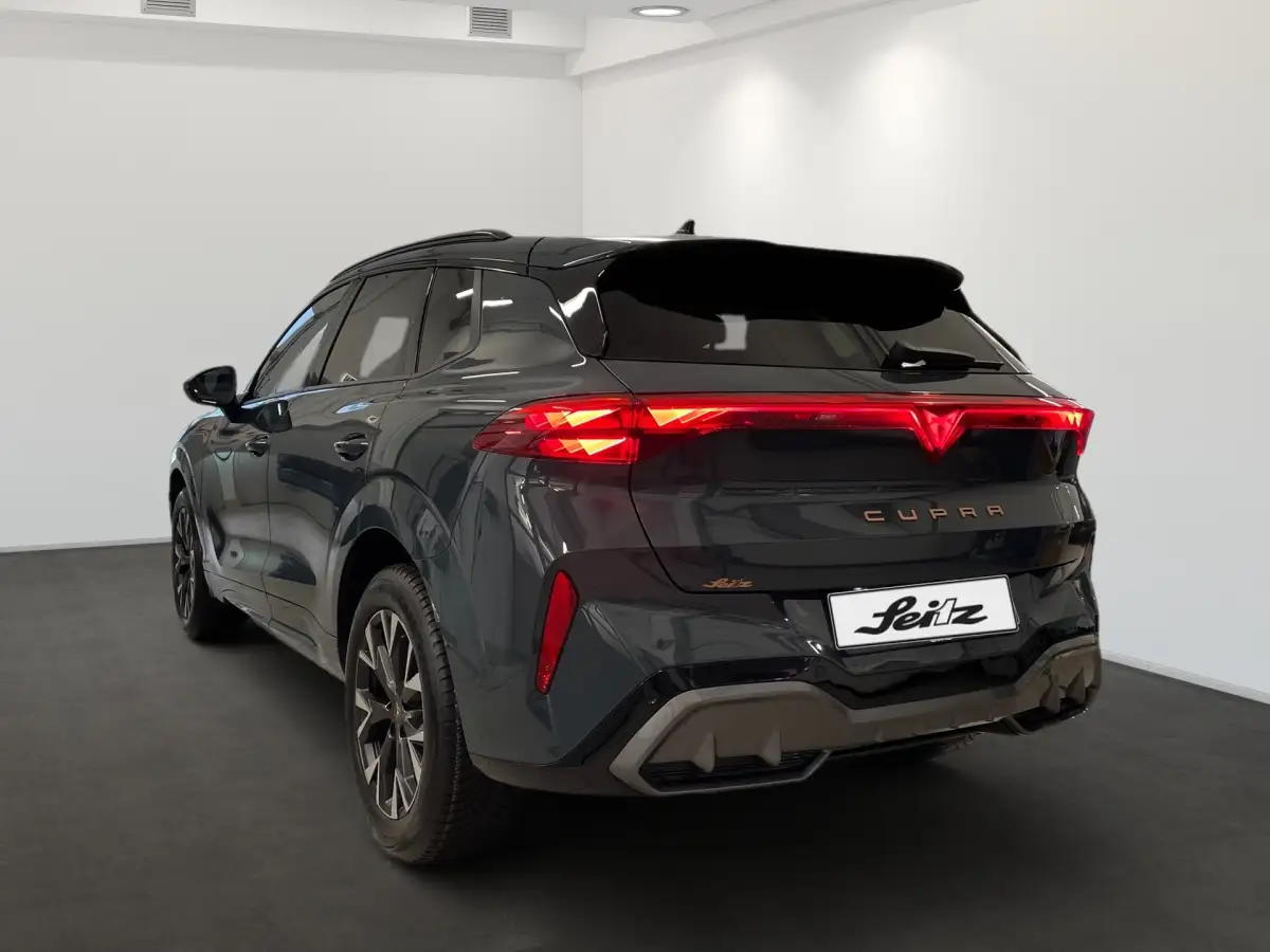 Cupra Terramar, SUV/Geländewagen/Pickup, Hybrid (Benzin/Elektro), Automatik, Blau