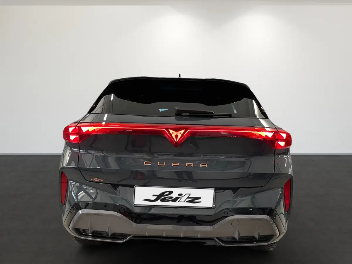 Cupra Terramar, SUV/Geländewagen/Pickup, Hybrid (Benzin/Elektro), Automatik, Blau