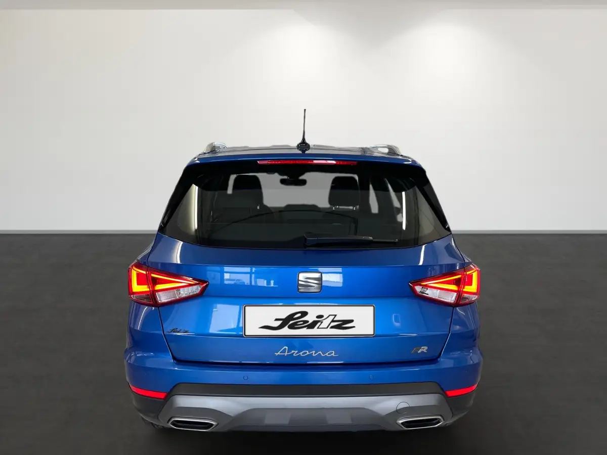 Seat Arona, SUV/Geländewagen/Pickup, Benzin, Automatik, Blau