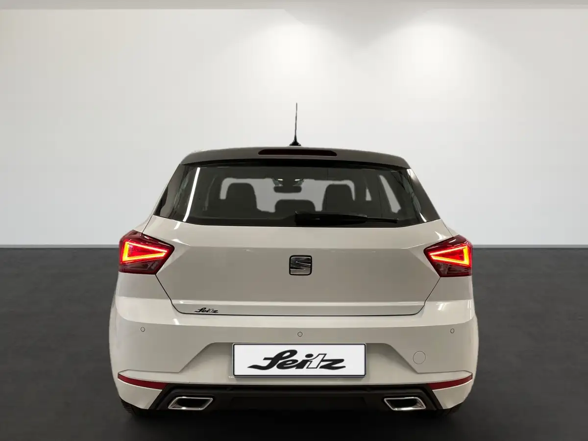 Seat Ibiza, Limousine, Benzin, Automatik, Weiß