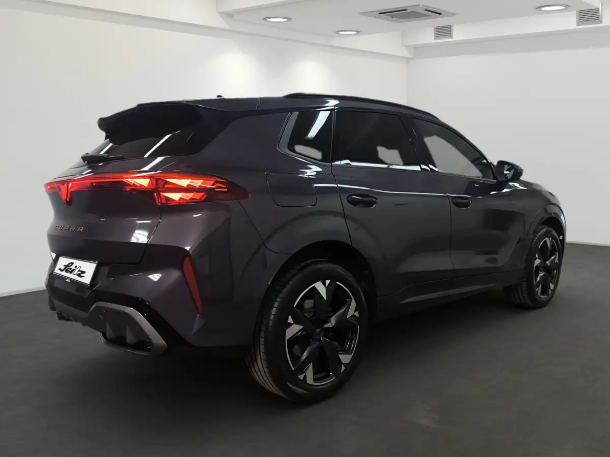 Cupra Terramar, SUV/Geländewagen/Pickup, Benzin, Automatik, Violett