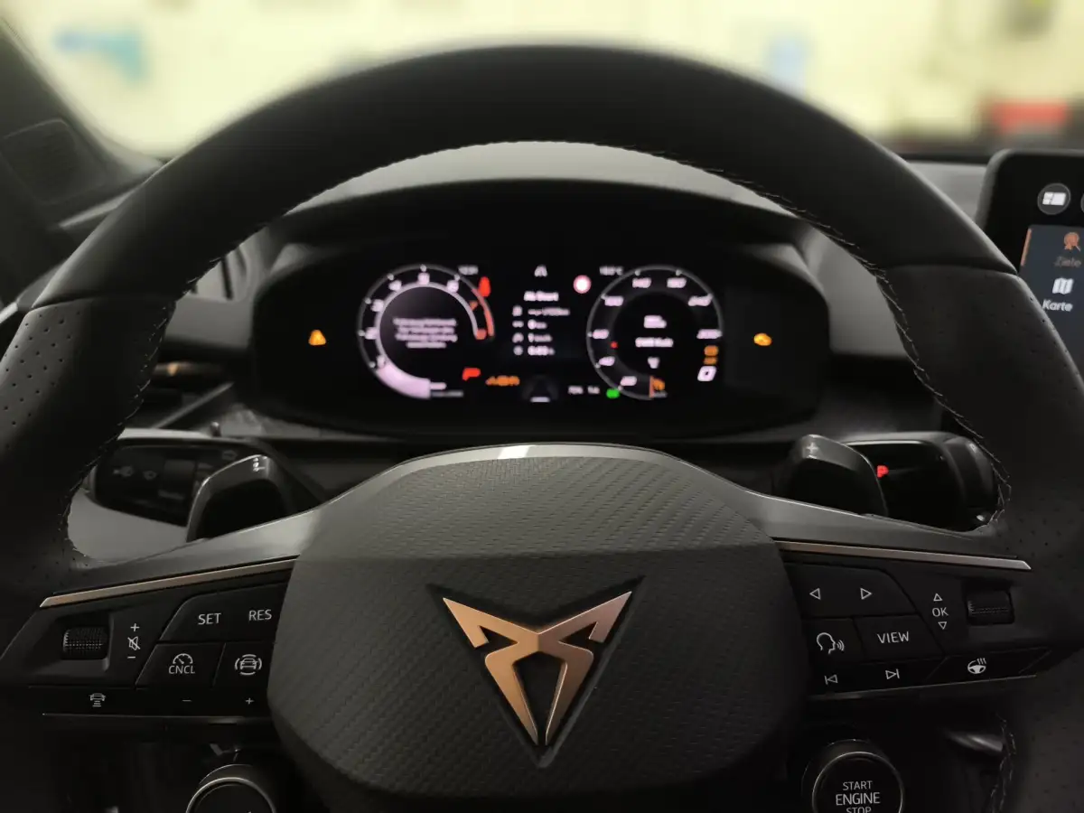 Cupra Terramar, SUV/Geländewagen/Pickup, Benzin, Automatik, Violett