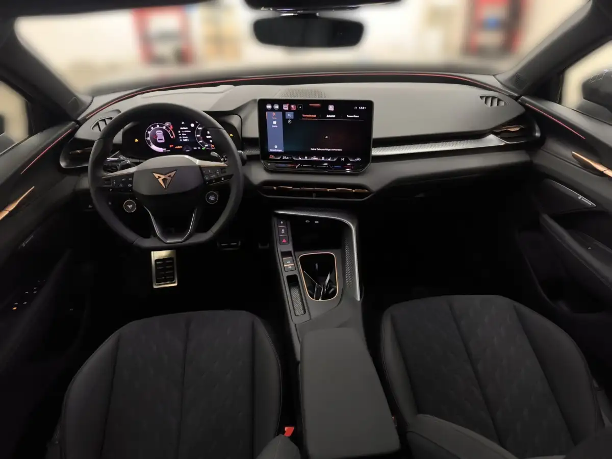 Cupra Terramar, SUV/Geländewagen/Pickup, Benzin, Automatik, Violett
