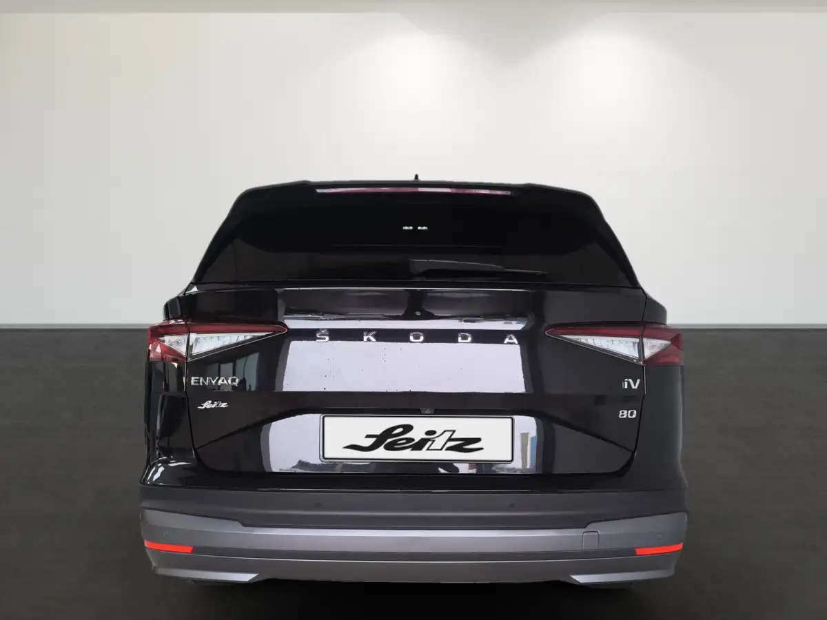 Skoda Enyaq, SUV/Geländewagen/Pickup, Elektro, Automatik, Schwarz