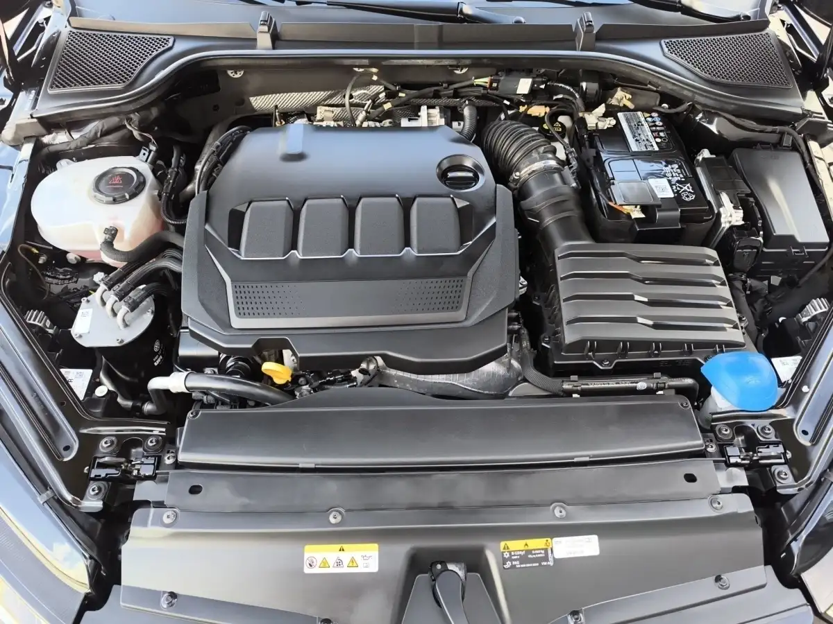 Skoda Octavia, Kombi, Diesel, Automatik, Schwarz