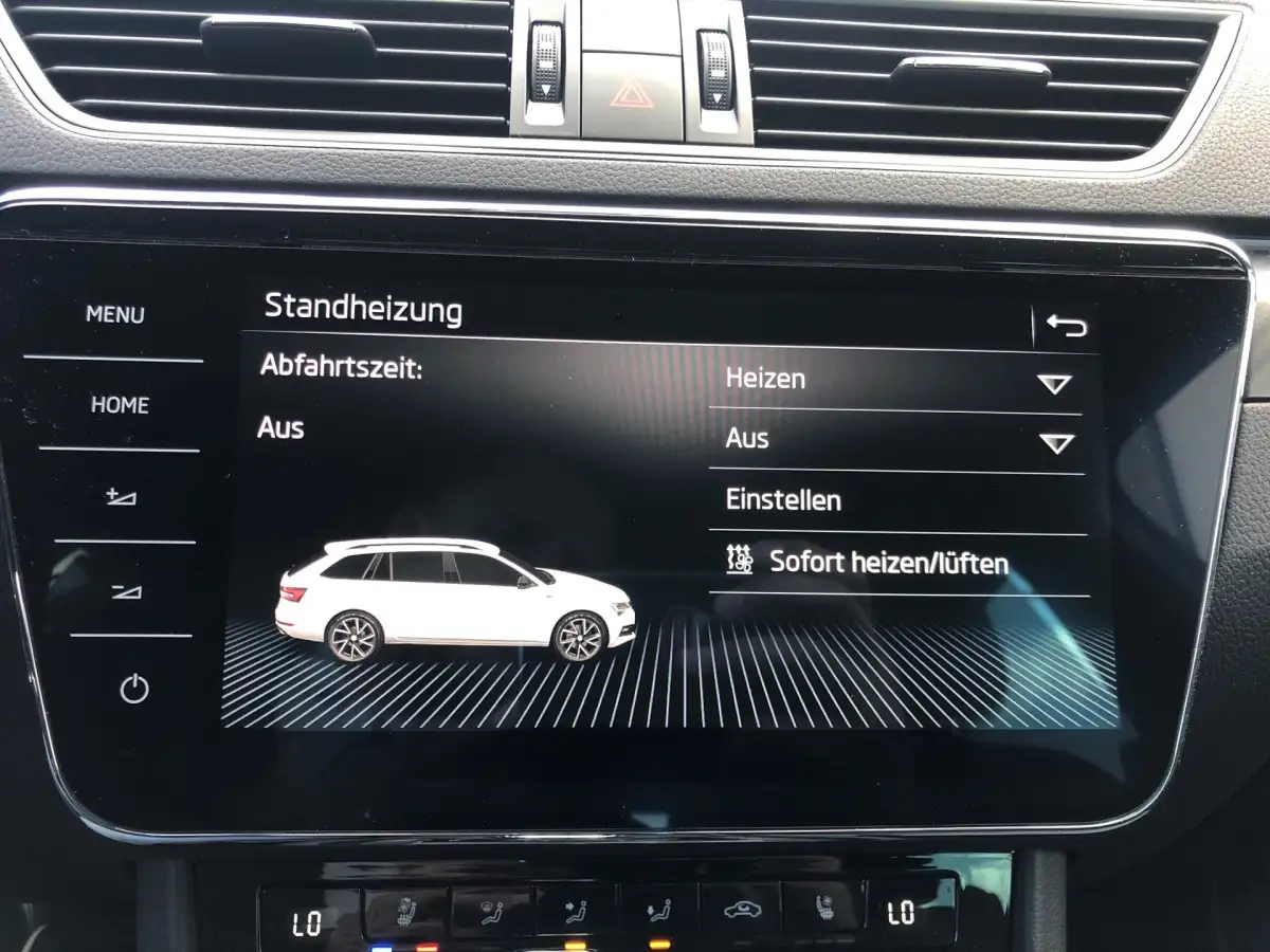 Skoda Superb, Kombi, Benzin, Automatik, Silber