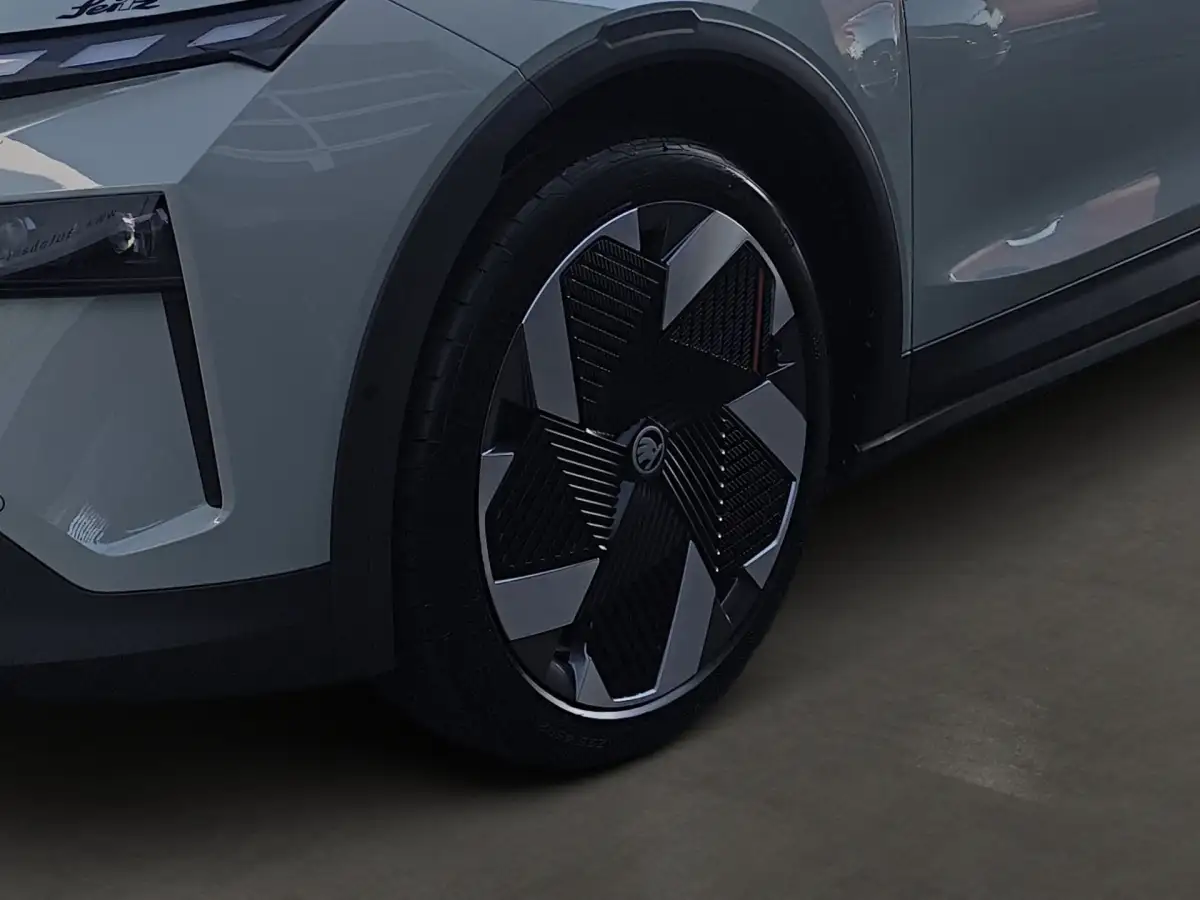 Skoda Elroq, SUV/Geländewagen/Pickup, Elektro, Automatik, Grün