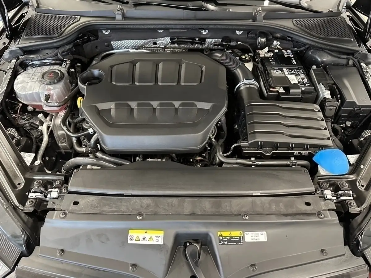 Skoda Octavia, Kombi, Benzin, Automatik, Schwarz