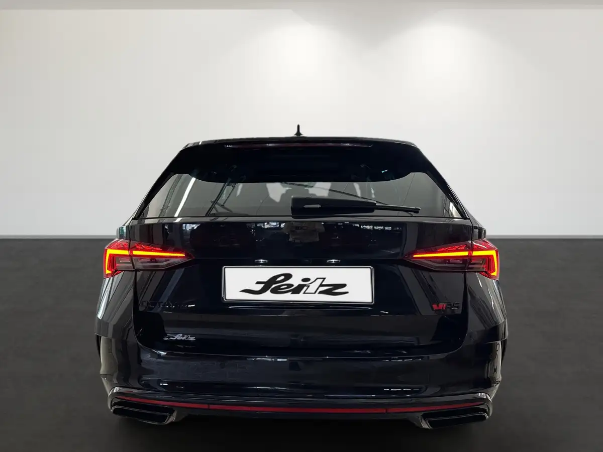 Skoda Octavia, Kombi, Benzin, Automatik, Schwarz