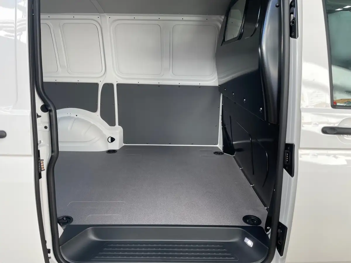 Volkswagen T6 Transporter, Kastenwagen, Diesel, Schaltgetriebe, Weiß
