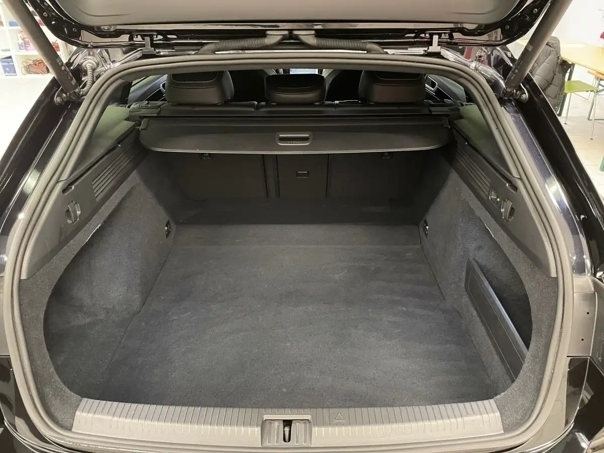 Volkswagen Arteon, Kombi, Diesel, Automatik, Schwarz