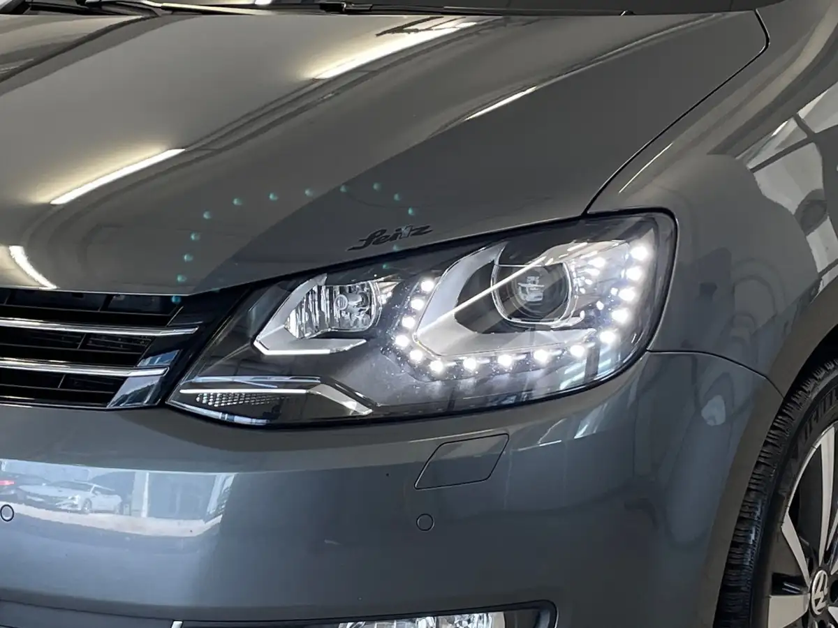 Volkswagen Sharan, Van/Kleinbus, Diesel, Automatik, Grau