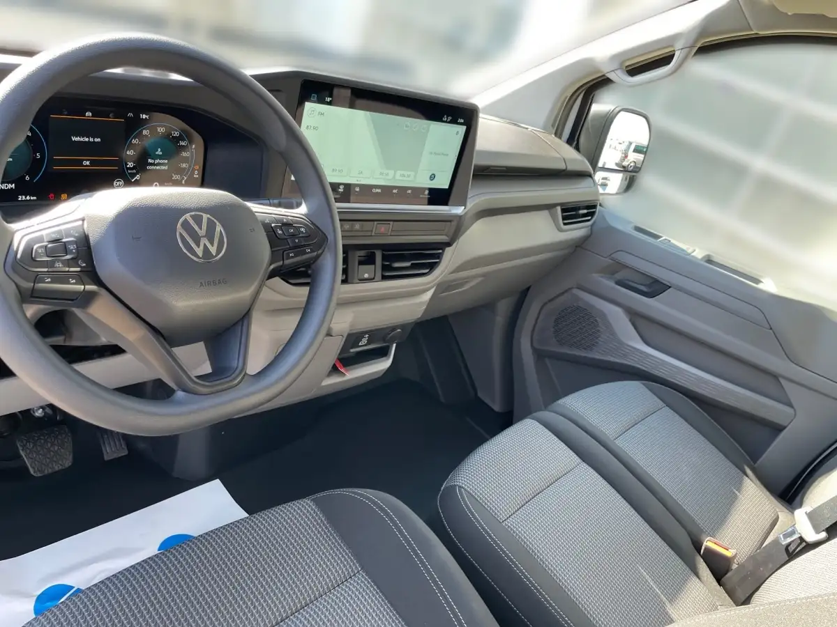 Volkswagen T7 Transporter, Kastenwagen, Diesel, Automatik, Weiß