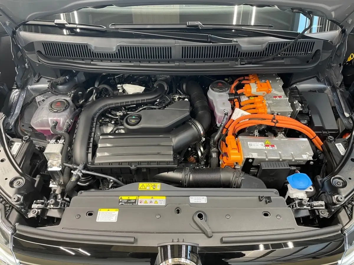 Volkswagen Caddy, Van/Kleinbus, Hybrid (Benzin/Elektro), Automatik, Blau