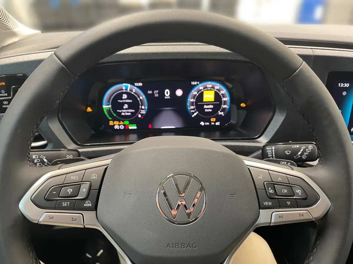 Volkswagen Caddy, Van/Kleinbus, Hybrid (Benzin/Elektro), Automatik, Blau