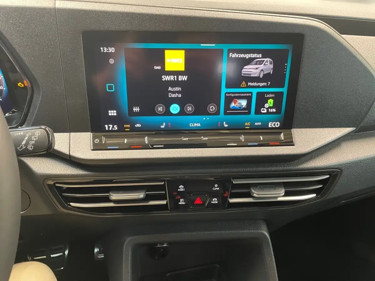 Volkswagen Caddy, Van/Kleinbus, Hybrid (Benzin/Elektro), Automatik, Blau