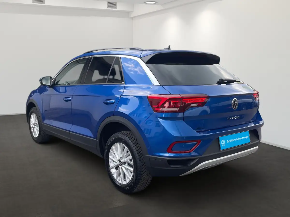 Volkswagen T-Roc, SUV/Geländewagen/Pickup, Benzin, Schaltgetriebe, Blau