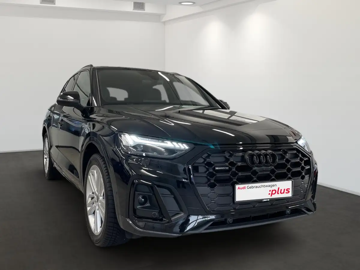 Audi Q5, SUV/Geländewagen/Pickup, Benzin, Automatik, Schwarz
