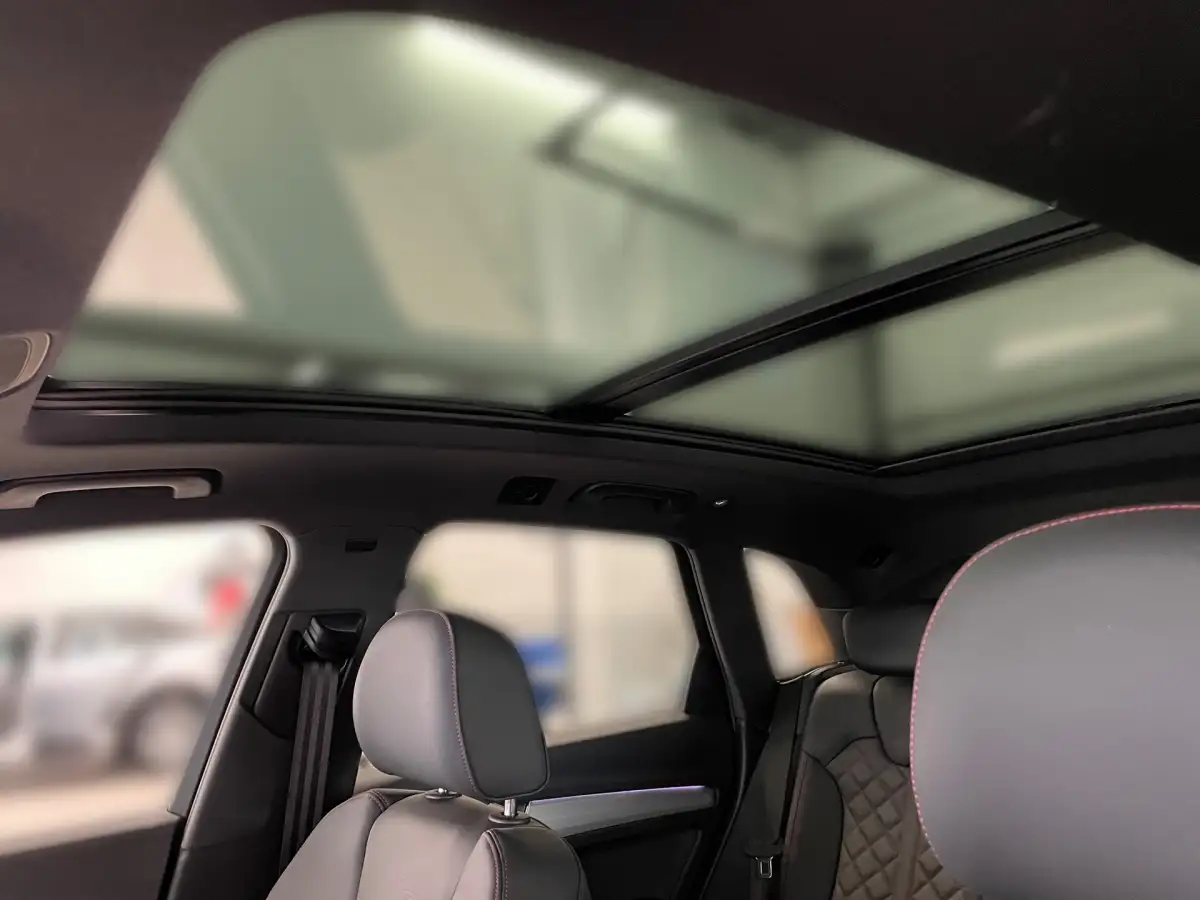 Audi Q5, SUV/Geländewagen/Pickup, Benzin, Automatik, Schwarz