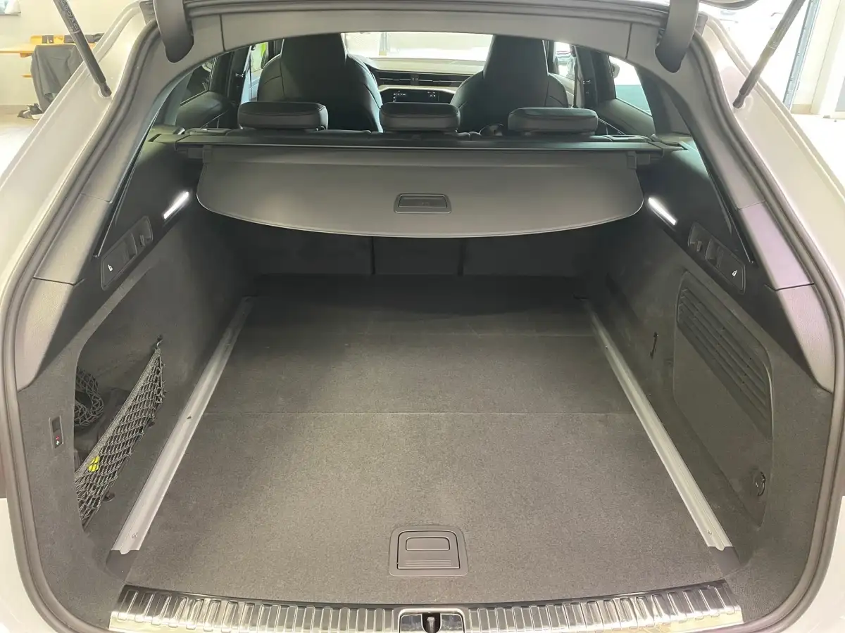 Audi S6, Kombi, Diesel, Automatik, Weiß