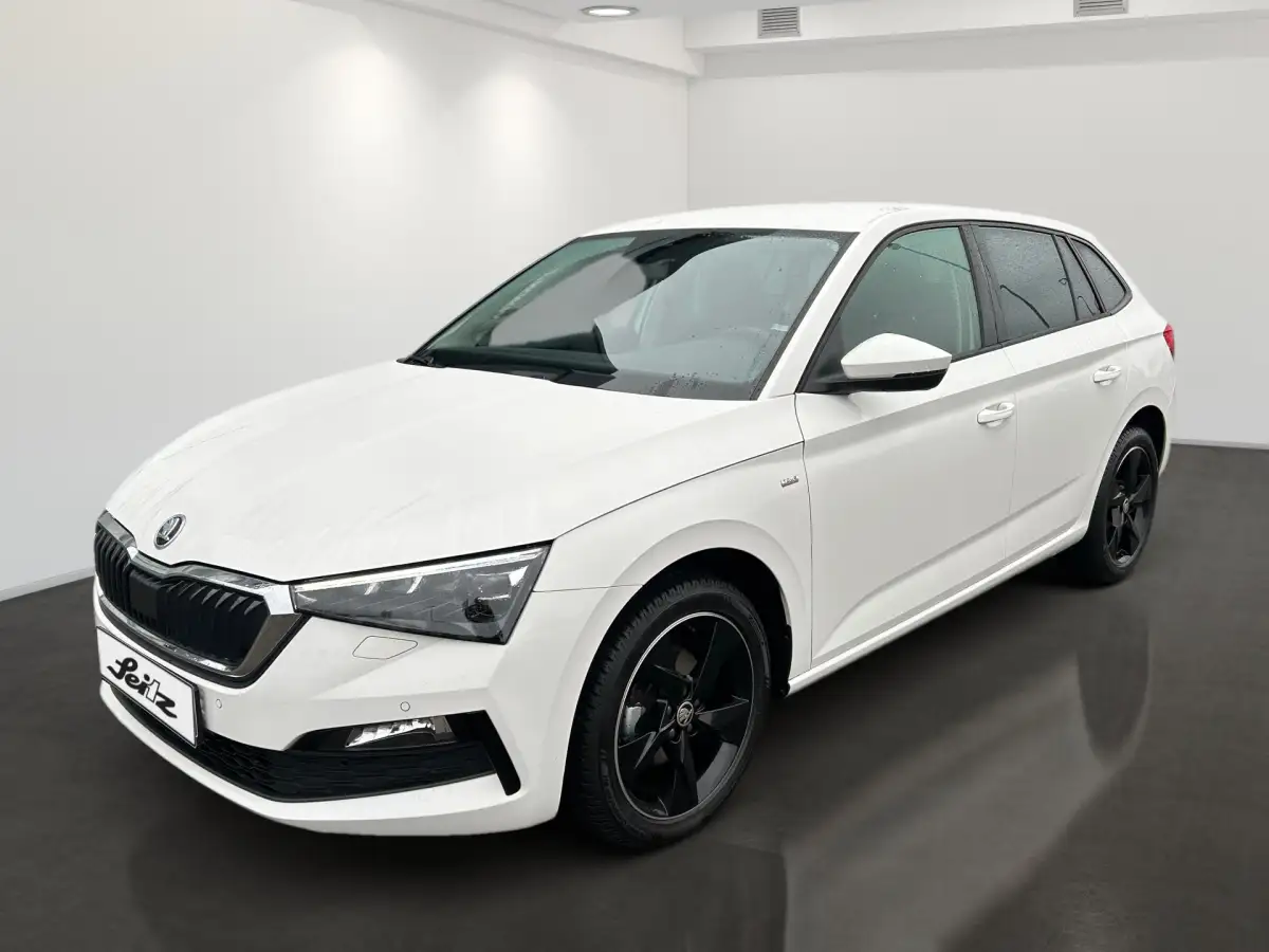 Skoda Scala, Limousine, Benzin, Schaltgetriebe, Weiß